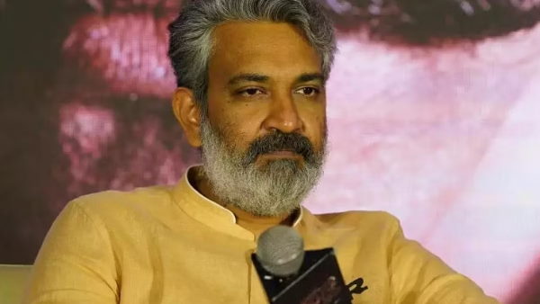 करोड़ों का है उनका कार कलेक्शन