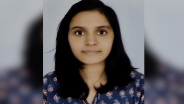  जज भाई-बहनों के पिता कौन हैं?