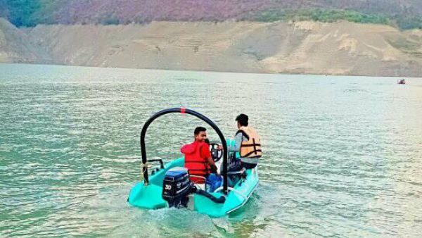 Tehri lake jheel Fun adventure water sports