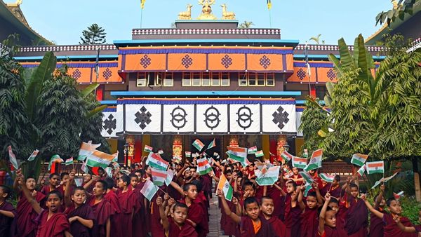 स्थानीय मीडिया का दावा क्या है? स्थानीय मीडिया का दावा क्या है?