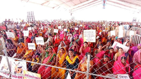 दुर्घटना में मृत्यु होने पर ₹4 लाख दुर्घटना में मृत्यु होने पर ₹4 लाख