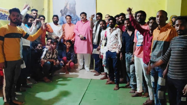 भव्य भगवा यात्रा में शामिल होंगी शहर की 20 टोलियां 