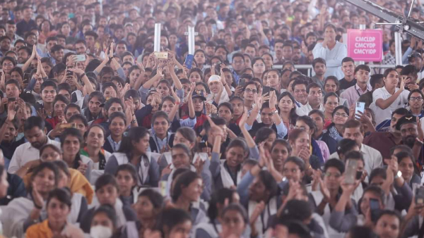 युवा अनुभव यात्राओं