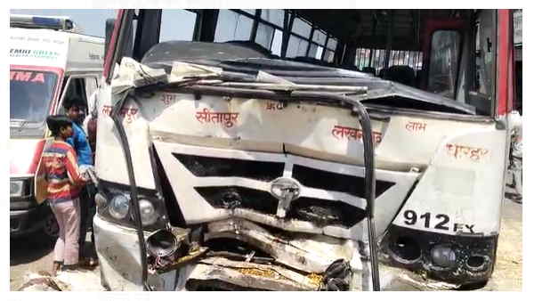 Sitapur Lakhimpur roadways bus crushed half a dozen 3 died on the spot and condition of 2 critical Sitapur Lakhimpur roadways bus crushed half a dozen 3 died on the spot and condition of 2 critical