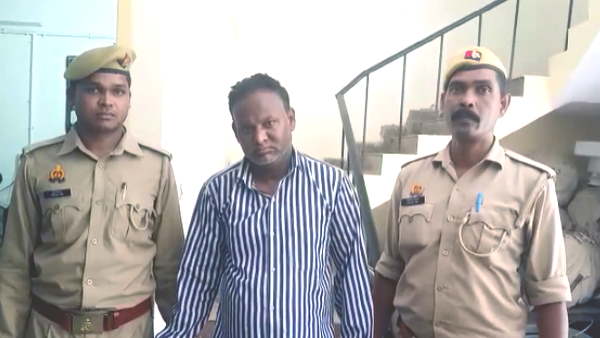 Bareilly Blade Man arrested for attacking working women to get rid of second wife maulana accused 