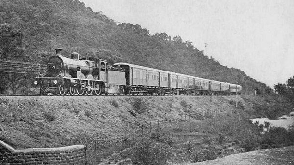 बंबई पूना मेल (154साल पुरानी) बंबई पूना मेल (154साल पुरानी)