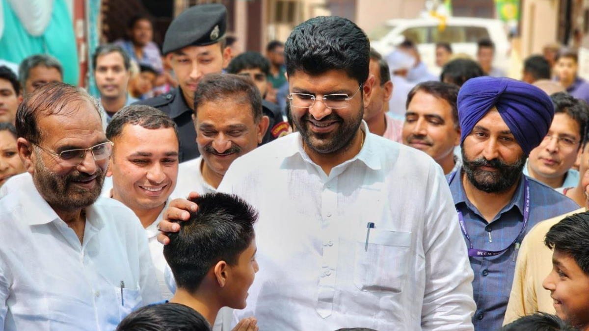 Bhupinder Singh Hooda has caused a lot of damage to the state in the game of land Dushyant Chautala Bhupinder Singh Hooda has caused a lot of damage to the state in the game of land Dushyant Chautala