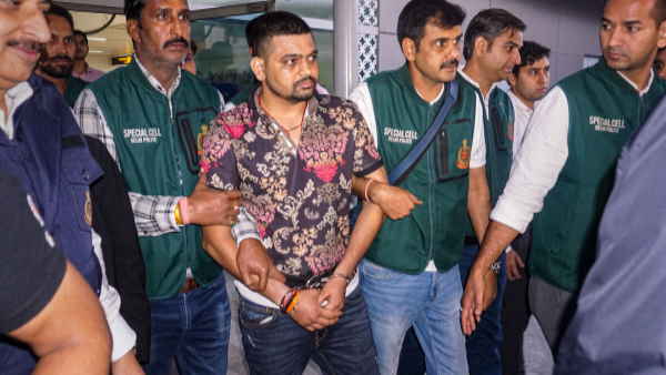 Most Wanted Gangster Deepak Boxer caught in Mexico delhi police FBI interpol