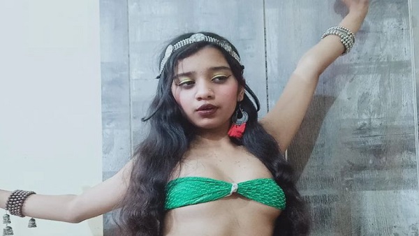 रिदम चन्ना बोलीं- मैं जो चाहूं, वो पहनूं...,कौन है उर्फी जावेद...