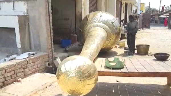 Hathras 800 kg ashtadhatu golden gadaa installed outside Madhya Pradesh Khedapati Hanuman temple