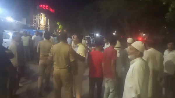 Meerut double murder Bullets fired in a dispute between children 2 died and many were injured 