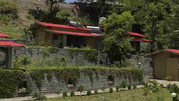 mud house almora tourist Feel nature lap midst beautiful mountain valleys hotels resorts mud house almora tourist Feel nature lap midst beautiful mountain valleys hotels resorts