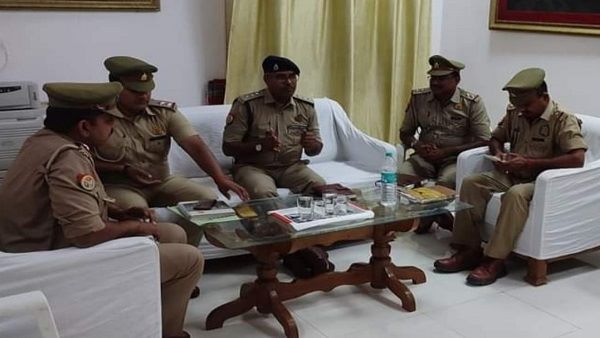 एमपी-यूपी पुलिस की बाॅर्डर मीटिंग