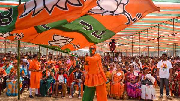 rahul-gandhi-has-been-convicted-in-same-case-in-which-ec-not-acted-in-2019-elections-on-bjp-complain