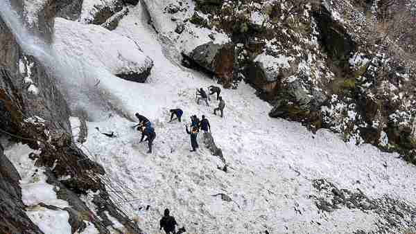 what-is-avalanche-big-incident-happened-near-nathula-of-sikkim