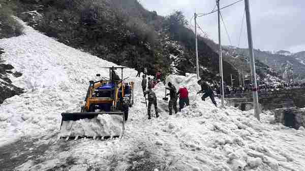 what-is-avalanche-big-incident-happened-near-nathula-of-sikkim
