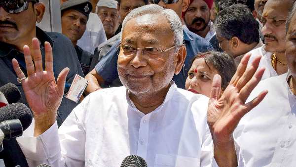 ak antony,anil antony,asaduddin owaisi,congress,bjp,aimim,Anil Antony joins BJP,kerala,Secularism, ak antony,anil antony,asaduddin owaisi,congress,bjp,aimim,Anil Antony joins BJP,kerala,Secularism,