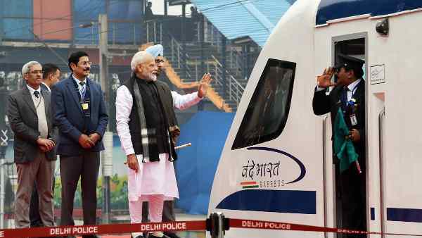 Vande Bharat train will go till Tirupati Now, after Shirdi, Vaishno Devi and Kashi Vishwanath, pilgrims are getting a big gift Vande Bharat train will go till Tirupati Now, after Shirdi, Vaishno Devi and Kashi Vishwanath, pilgrims are getting a big gift