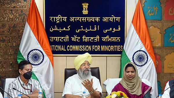 BJP started a new initiative to connect with minorities, the aim is to change the perception about the party