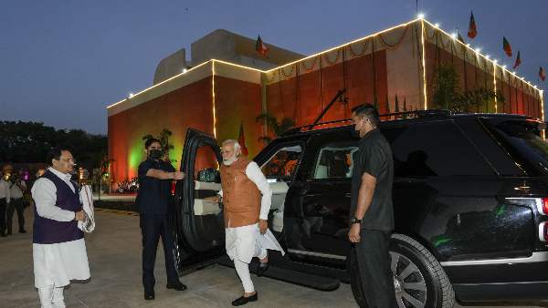 BJP started a new initiative to connect with minorities, the aim is to change the perception about the party