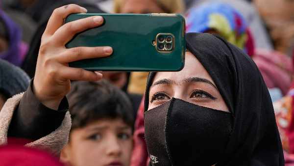 uk-emergency-alert-system-in-which-countries-it-is-implemented-why-is-it-being-opposed