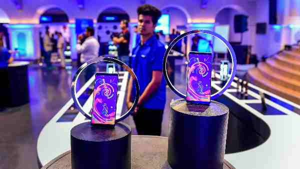 india-leads-in-the-market-of-refurbished-smartphones-production-of-new-handsets-fall india-leads-in-the-market-of-refurbished-smartphones-production-of-new-handsets-fall