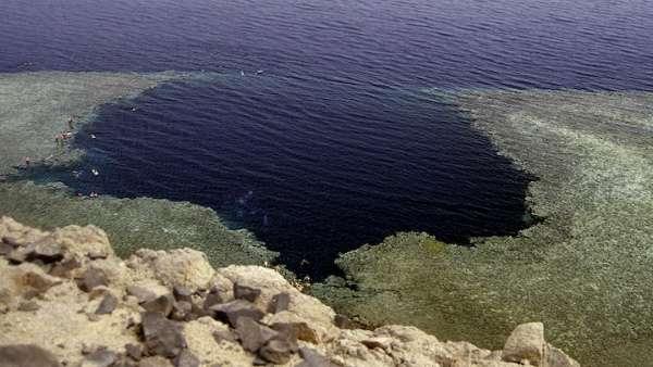 world-s-second-deepest-blue-hole-found-on-mexico-coast-know-the-secrets-hidden-in-its-depth