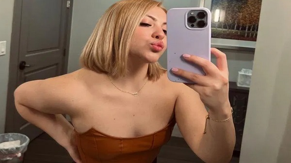 कौन है दुनिया की खूबसूरत नर्स वैलेरी कास्त्रो कौन है दुनिया की खूबसूरत नर्स वैलेरी कास्त्रो