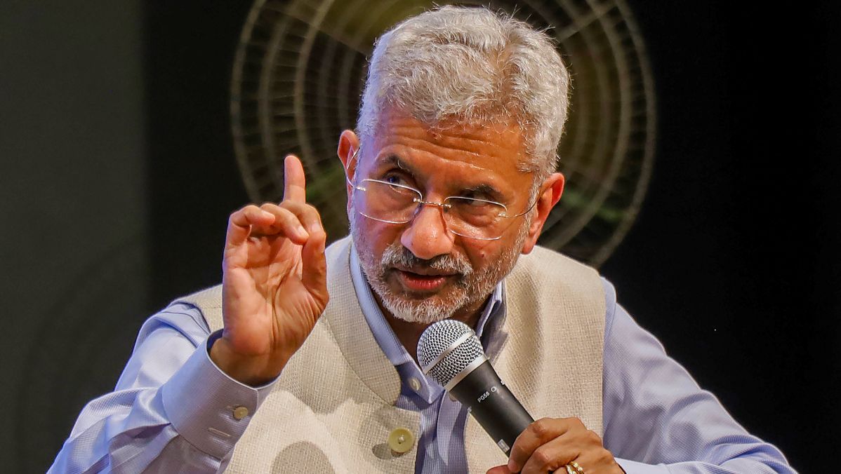 Tricolour Disrespect Tricolour Disrespect