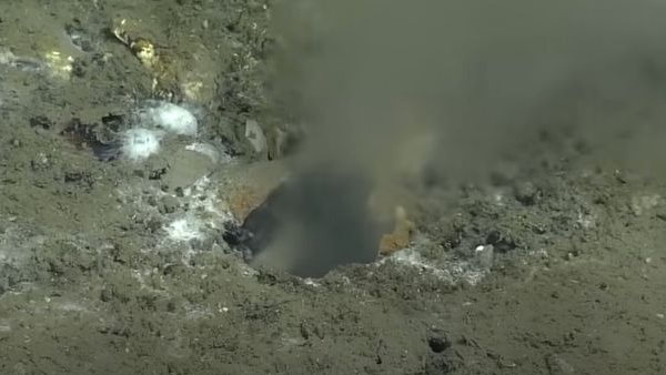 Mysterious hole