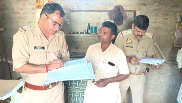 Shahjahanpur Double Murder son killed father and grandmother with a rifle demand for money