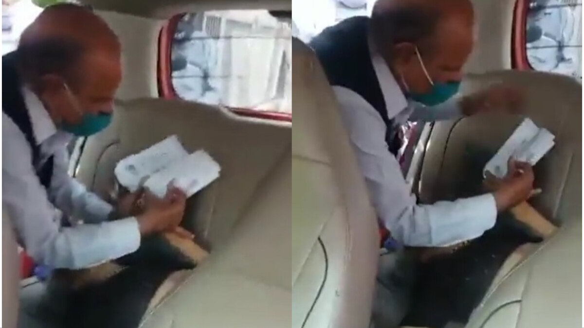 UP Agra Lawyer Taking Thumb of Dead Body UP Agra Lawyer Taking Thumb of Dead Body