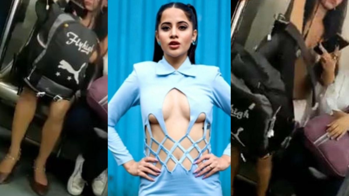 Girls in Delhi metro