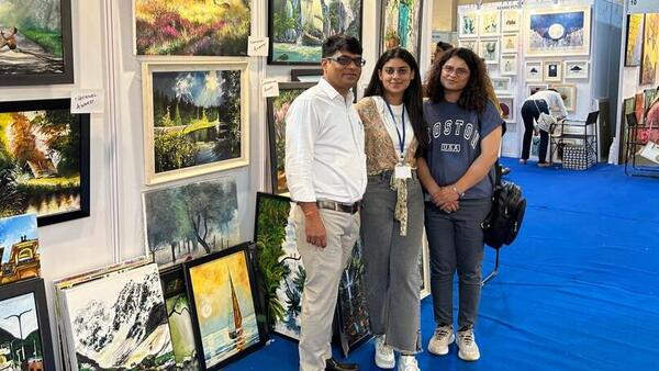 Riya Vaishnav Riya Vaishnav