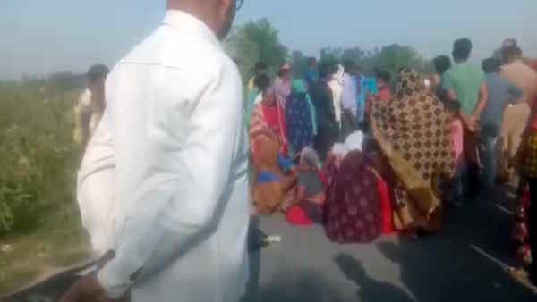 Amethi schoolgirl was forcibly thrown into canal by crazy lover, then he himself jumped, both died