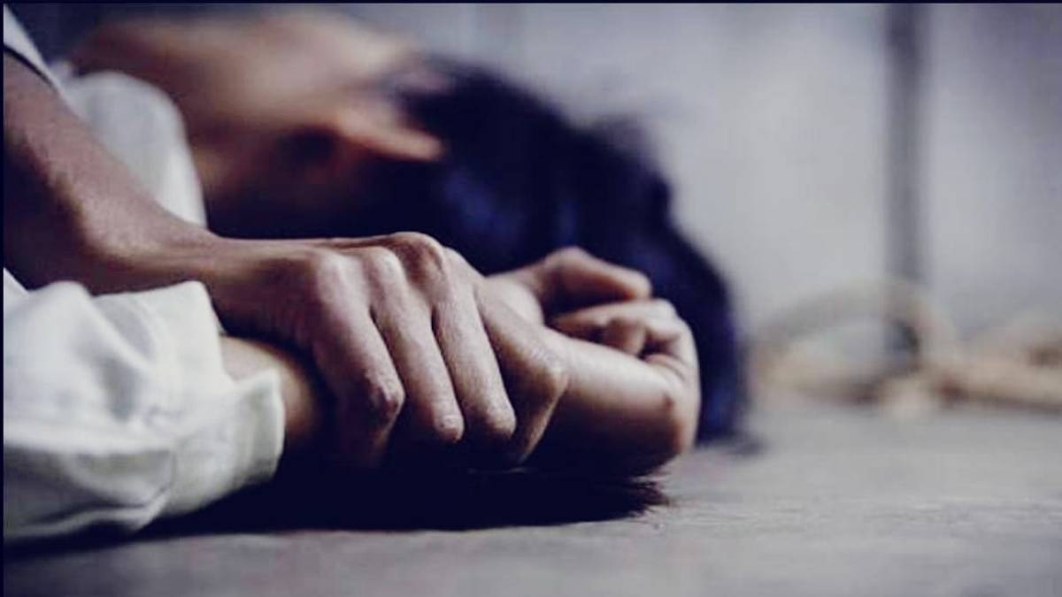 Uncle made physical relations with newly married aunt supported, Nishatpura police is investigating Uncle made physical relations with newly married aunt supported, Nishatpura police is investigating