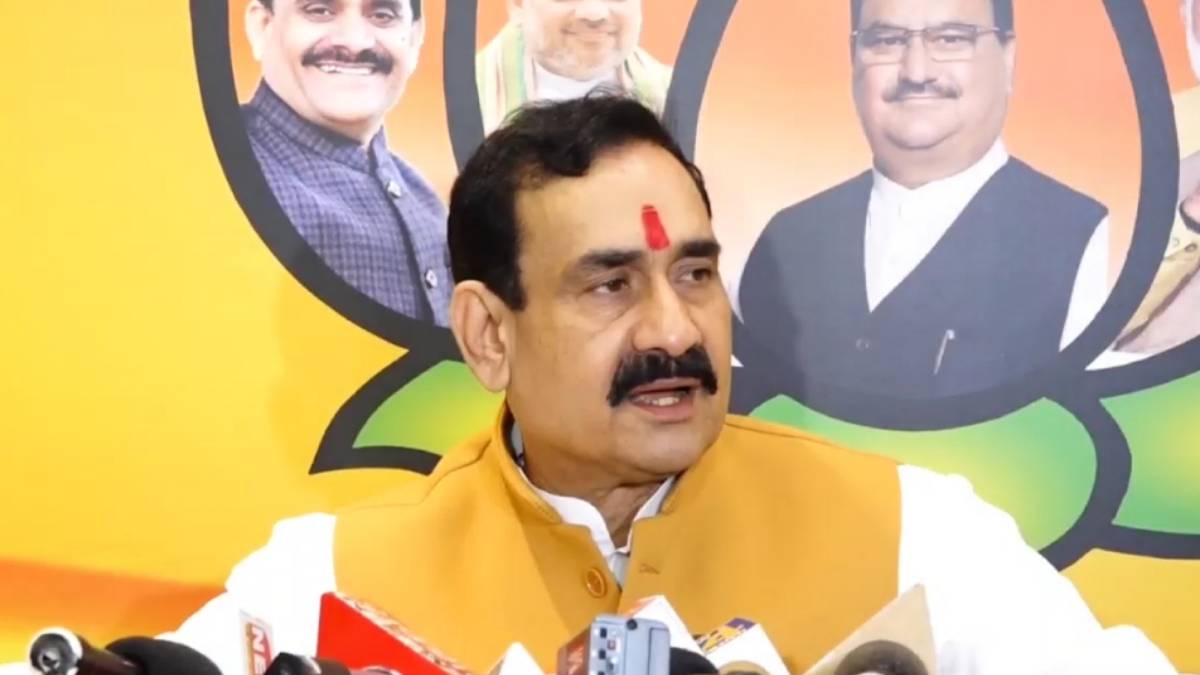 Senior engineer Janardan suspended in Hema Meena case Minister Narottam Mishra gave orders Senior engineer Janardan suspended in Hema Meena case Minister Narottam Mishra gave orders