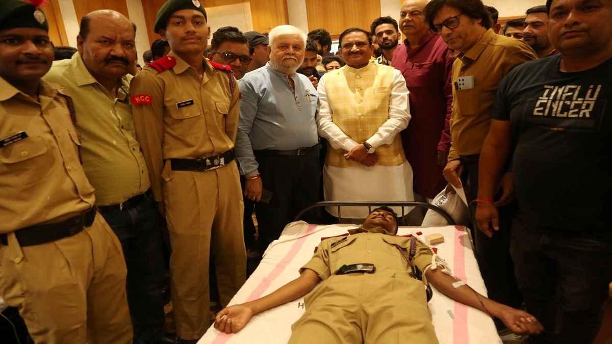 Sagar News: MP में रक्तदान का रिकॉर्ड 24 घंटे में एक ही जगह 974 ब्लड डोनेशन