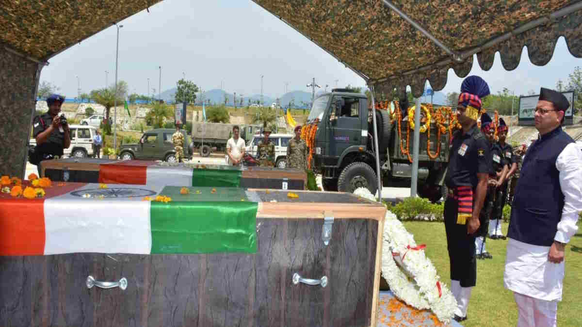 Lance Naik Ruchin Singh Rawat Rajouri Martyred family cm pushkar singh dhami chamoli gairsain Lance Naik Ruchin Singh Rawat Rajouri Martyred family cm pushkar singh dhami chamoli gairsain