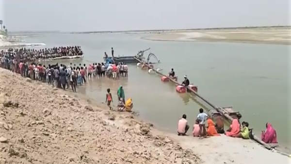 Farrukhabad Kamalganj 3 friends death due to drowning in deep water in Bhojpur Ganga Ghat 