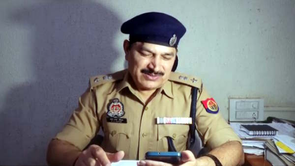 Varanasi when boys were Stopped from teasing girls they gave poison in Gulab Jamun to whole family 