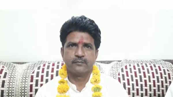 up Jhansi nikay chunav 2 MLA 2 ministers 1 MP could not save his ward the rebel candidate won up Jhansi nikay chunav 2 MLA 2 ministers 1 MP could not save his ward the rebel candidate won