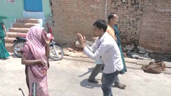 Nikay Chunav Result candidate who was begging for votes infront of voters lost the election lalitpur 