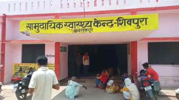 Balrampur 5 people injured in attack of leopard 3 days ago this leopard killed 7 year old girl 