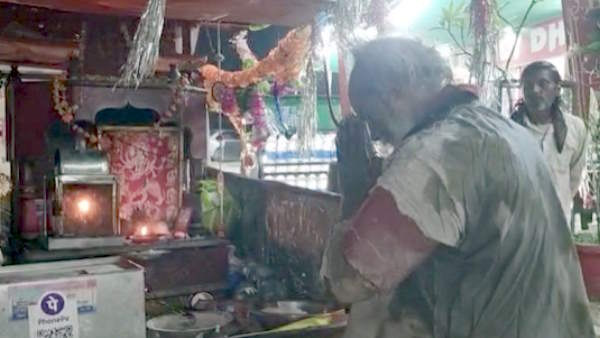 Lotan Baba reached Mathura covering distance of 700 Km will reach Vaishno Dham in 6 months