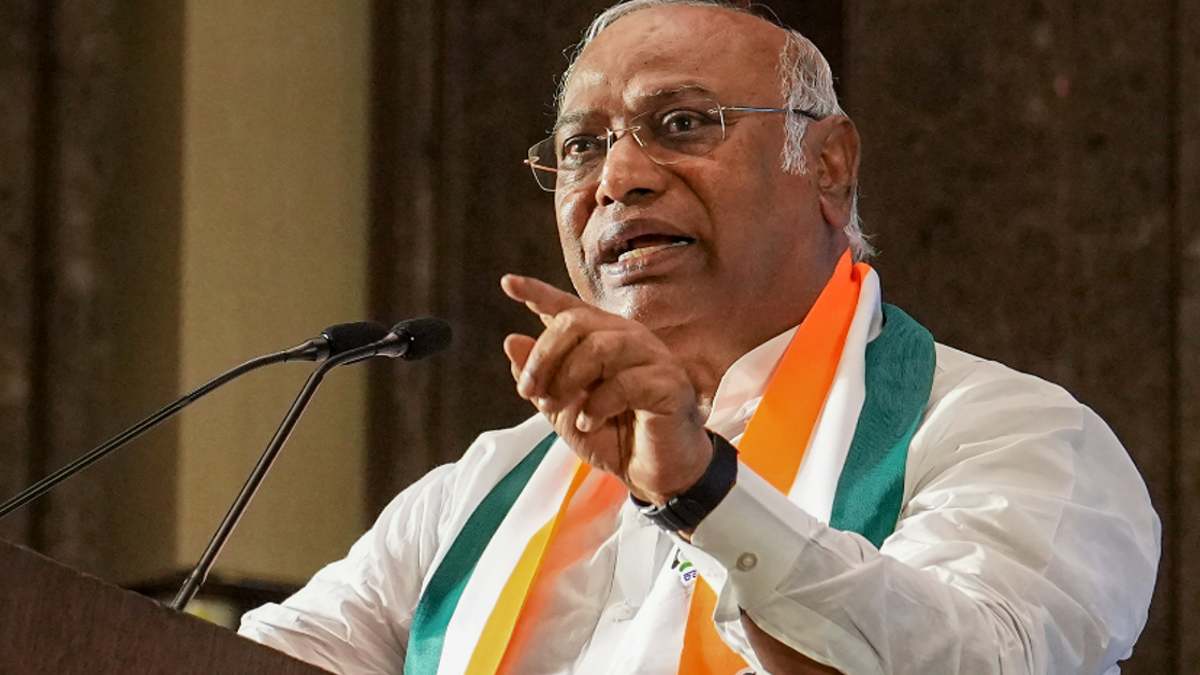 मल्लिकार्जुन खड़गे मल्लिकार्जुन खड़गे