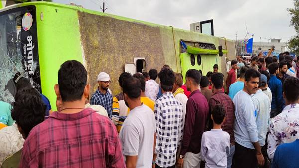 Mandsaur accident Bhopal-Neemuch Sutra service bus