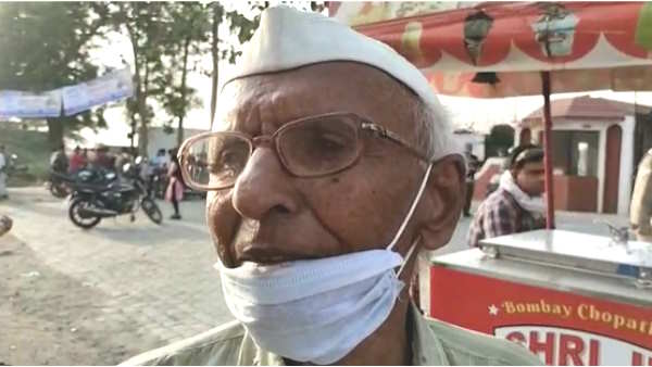 Aligarh 69 year old man appeared for NEET exam son is a drug addict now I will become doctor myself