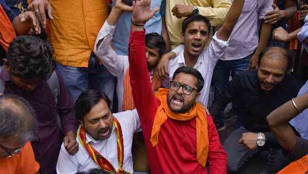 Karnataka elections: Congress promise of ban on Bajrang Dal, BJP can take advantage of up to 25 seats By polarizing 