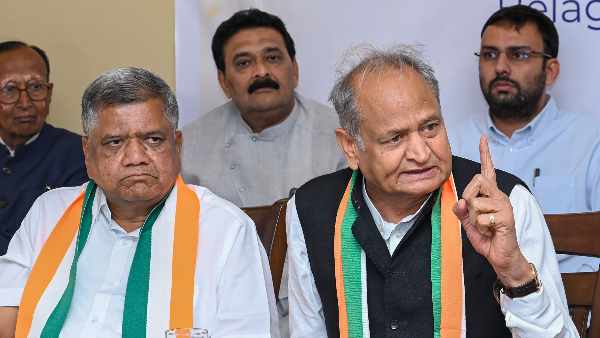 Karnataka election 2023: Due to the fear of loss due to the promise of ban on Bajrang Dal, some leaders changed their tone, differences are visible in the party